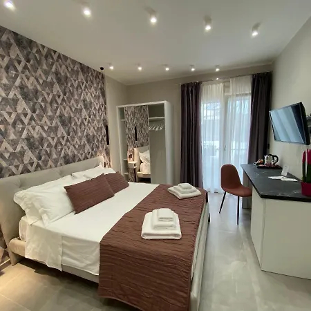 Liberty Gæstehus Tropea